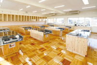 Photo_p16_施工例_牛久市立中根小学校_上大